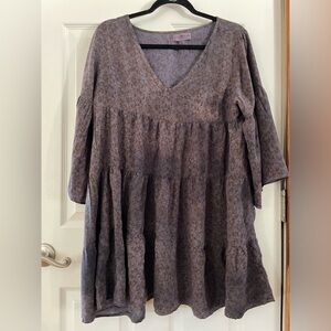 Natural Life Lavender V Neck 3/4 Sleeve Length Floral Top